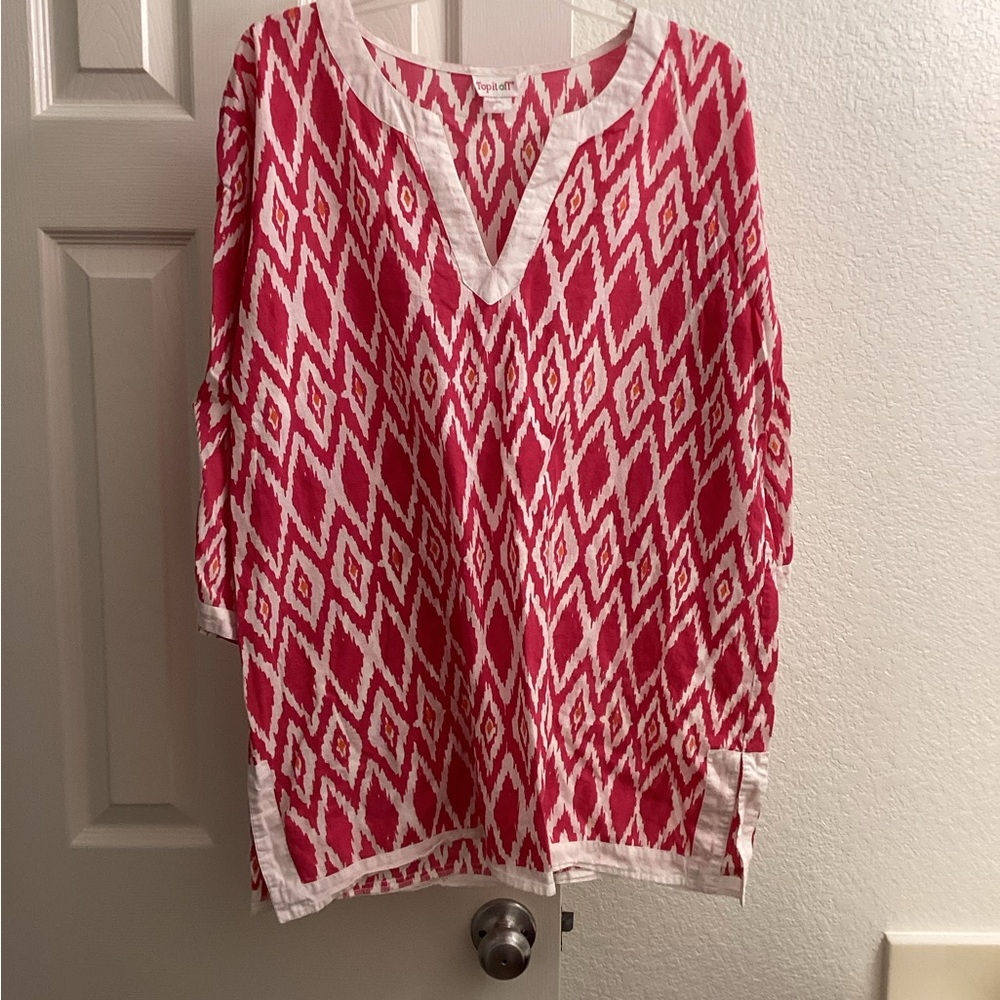 Women’s Pink Diamond-Print V-Neck Tunic with Contrast Trim
